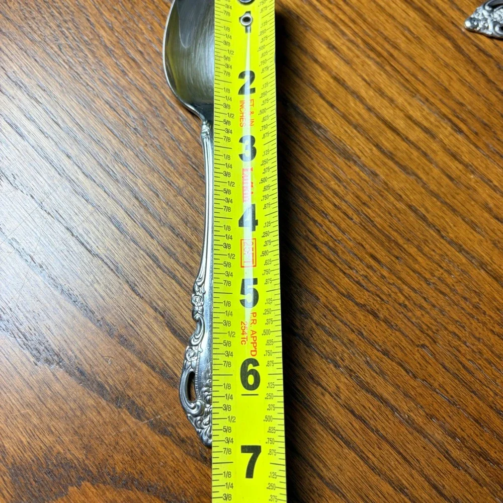 Brahms by Oneida Community Teaspoons Set of 5 Floral Replacement Flatware